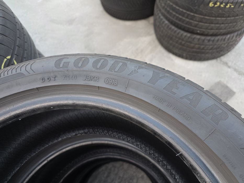 4бр Летни гуми 225 50 17 - Goodyear