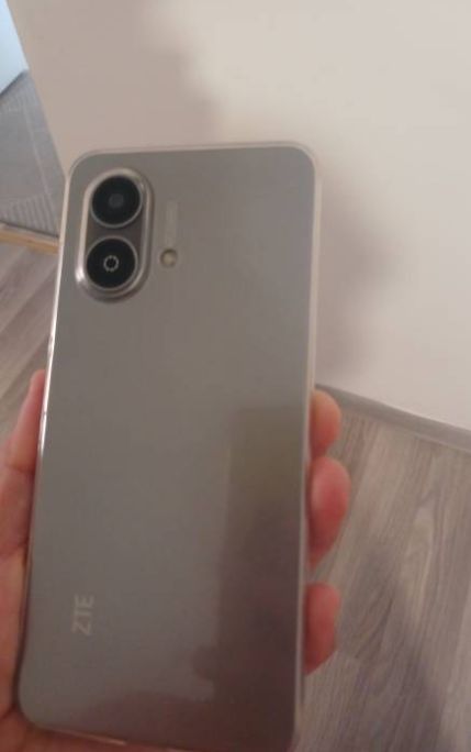 ZTE Blade A35e телефон новый