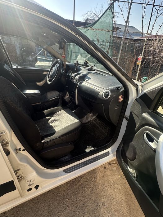 Lada largus sotiladi