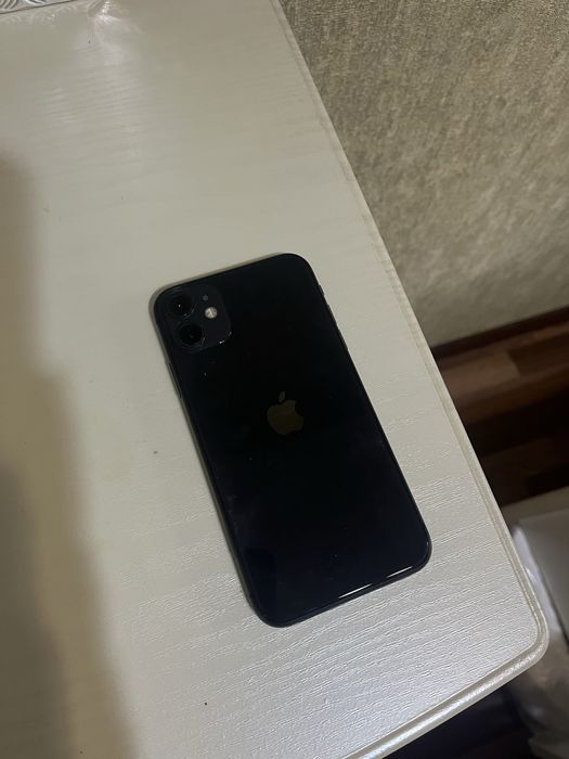 Продам айфон 11 64 гб состояние отличное