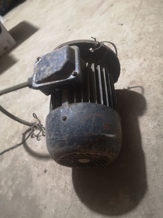 Мотор ишлайди тез сотилади