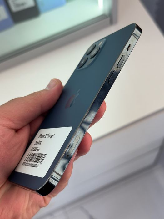 Iphone 12 pro 256gb 81%