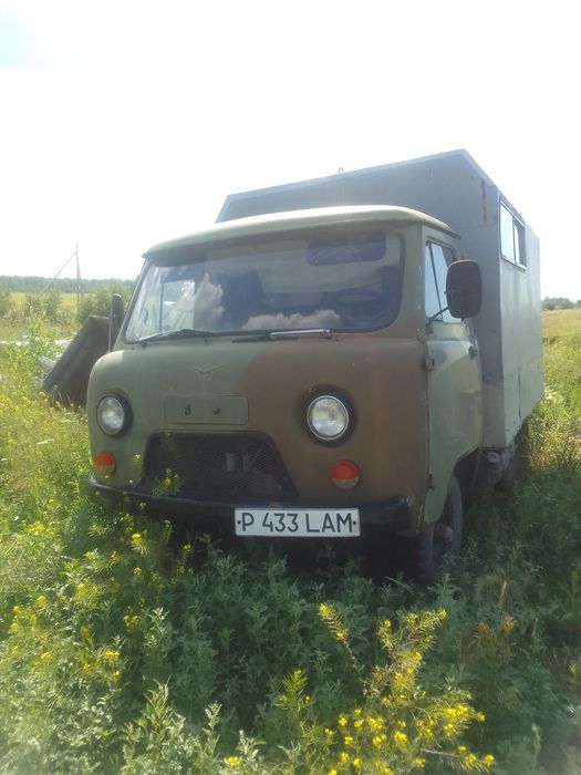 Продам УАЗ 3303 .