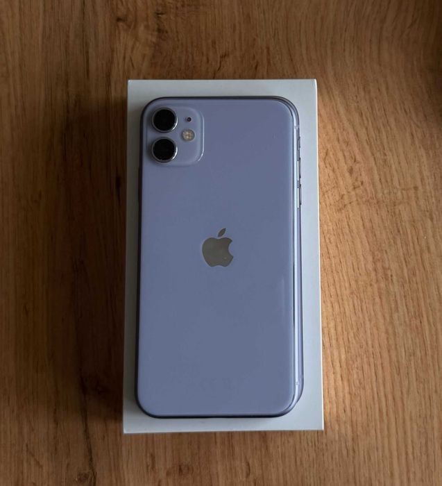 Iphone 11 64 GB лилав