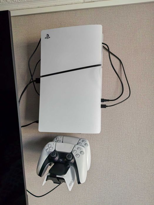 Sony PlayStation 5, на 1 терабайт