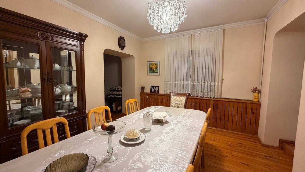 Продается дом в Ракат махале  Ориентир за Сеул Мун,