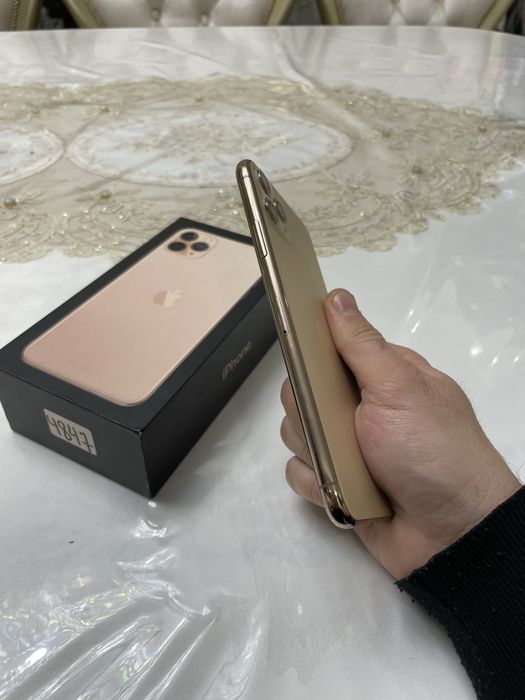 Iphone 11 Pro Max srochna sotiladi