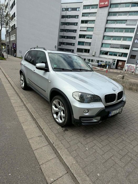 BMW X5 2010 — imagine 2