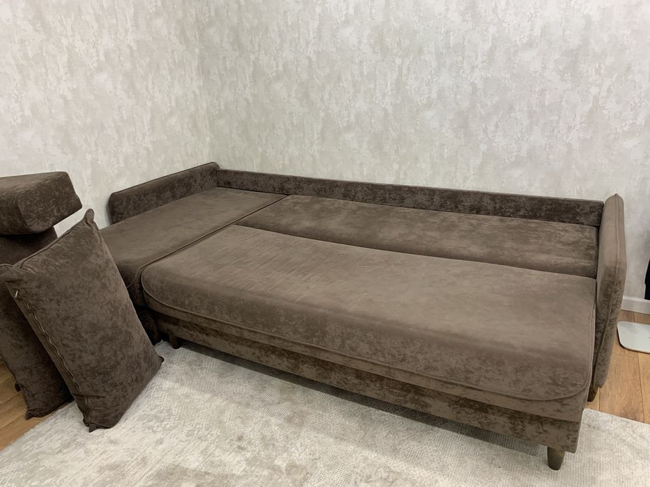 Продам диван в отличном состоянии