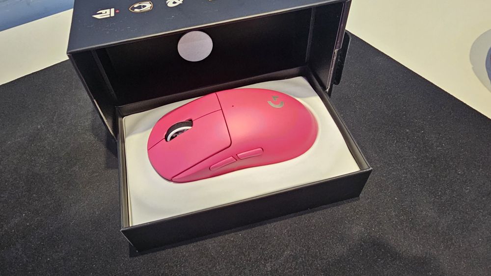 Logitech G Pro X Superlight 2 Magenta Pink