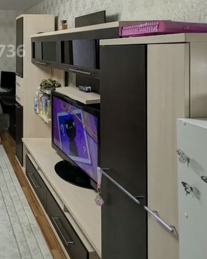 Продам стенку для гостиной