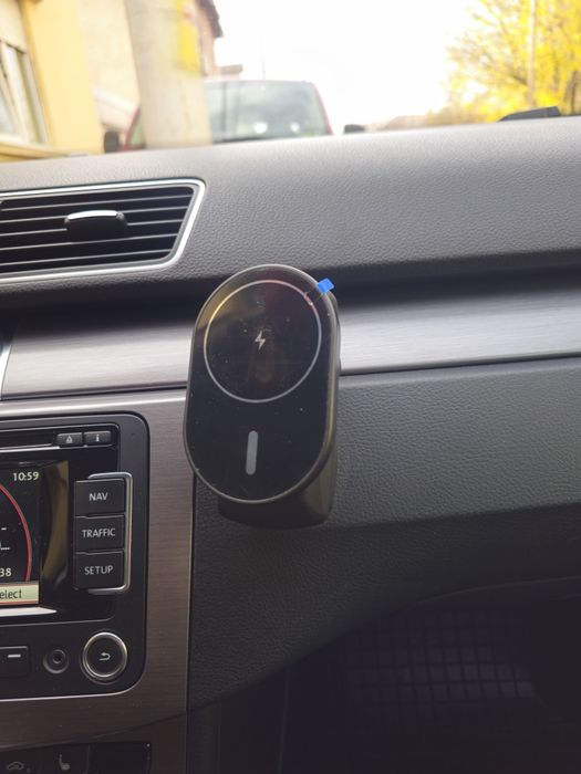Suport magnetic MagSafe wireless 15W iPhone VW Golf Passat B6 B7 CC