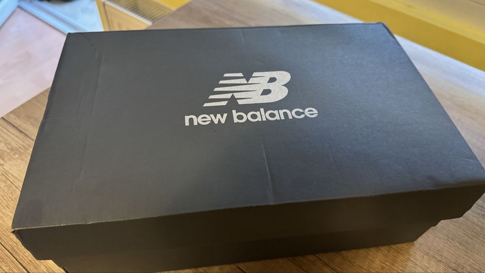 New Balance 350