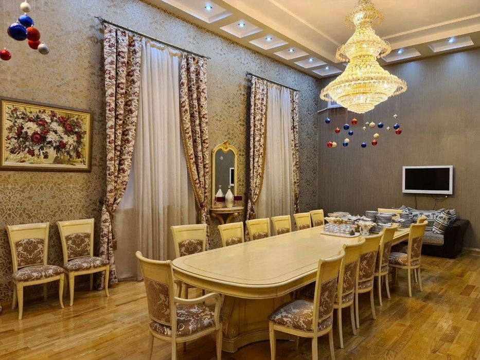 Срочно сдаётся шикарный Дом! Под офис ! Под садик