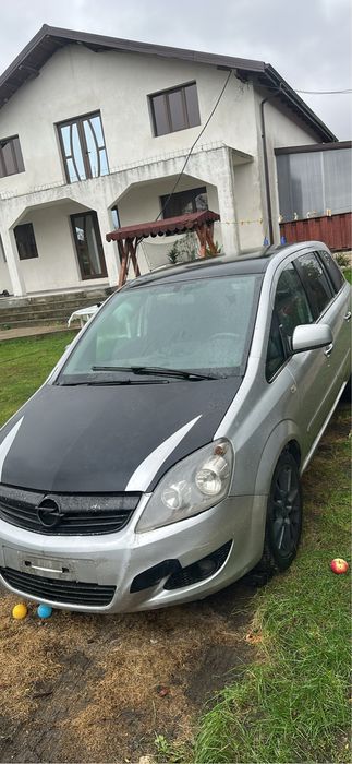Vand opel zafira 1.7 tdi