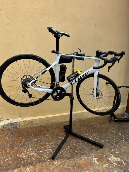 Stand reparație bicicletă