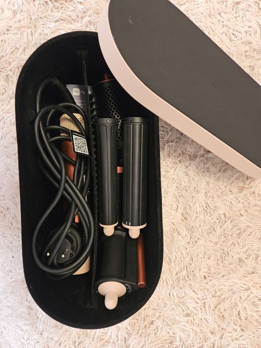 Dyson Airwrap сешоар