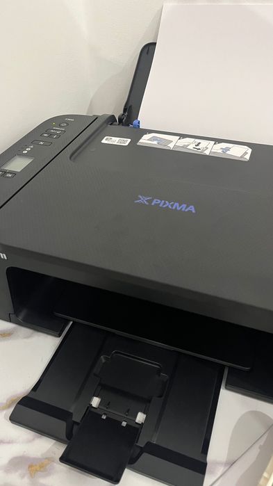 Продам Принтер canon