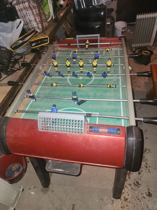 Стол для настольного футбола