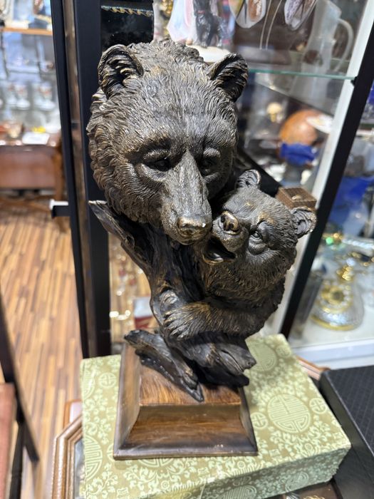 красива статуетка