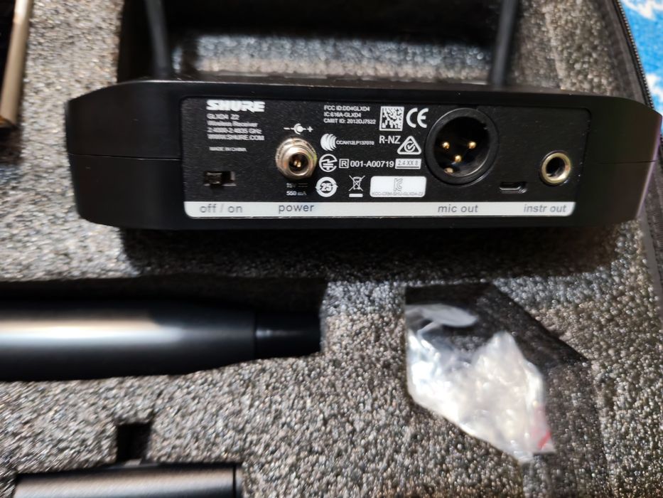 Microfon shure glxd4 cu shure beta 58 cu 2 bateri că nou