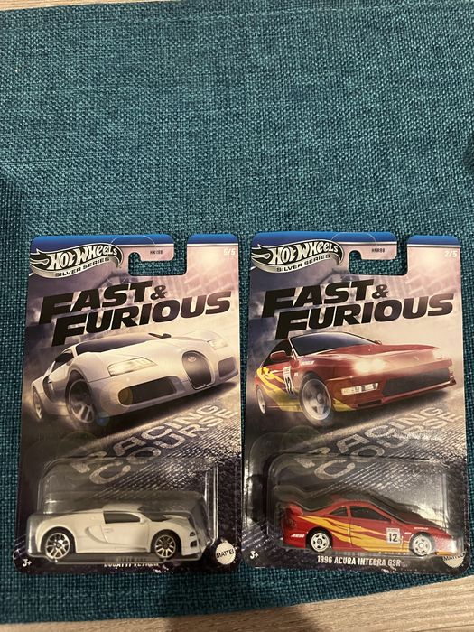 Hot wheels комплекти