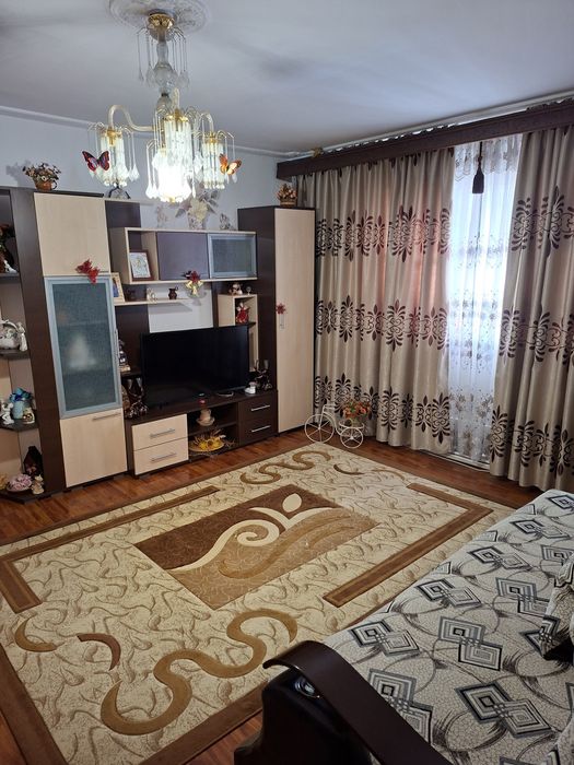 vand apartament 2 camere cofory 1 zona centrala