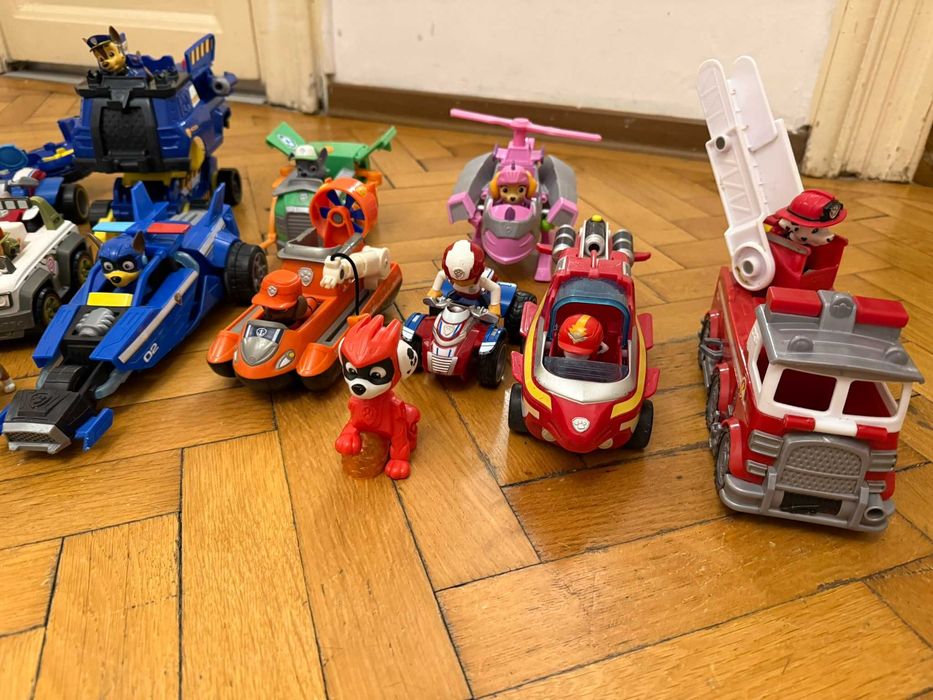 Lot Paw Patrol/Patrula catelusilor Chase,Rubble,Zuma Marshal,Ryder,Sky