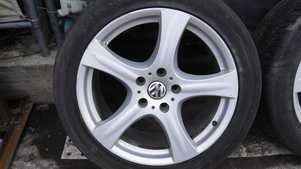 Jante Touareg 5x130 20zoll 275 45 20 vara Vredestein