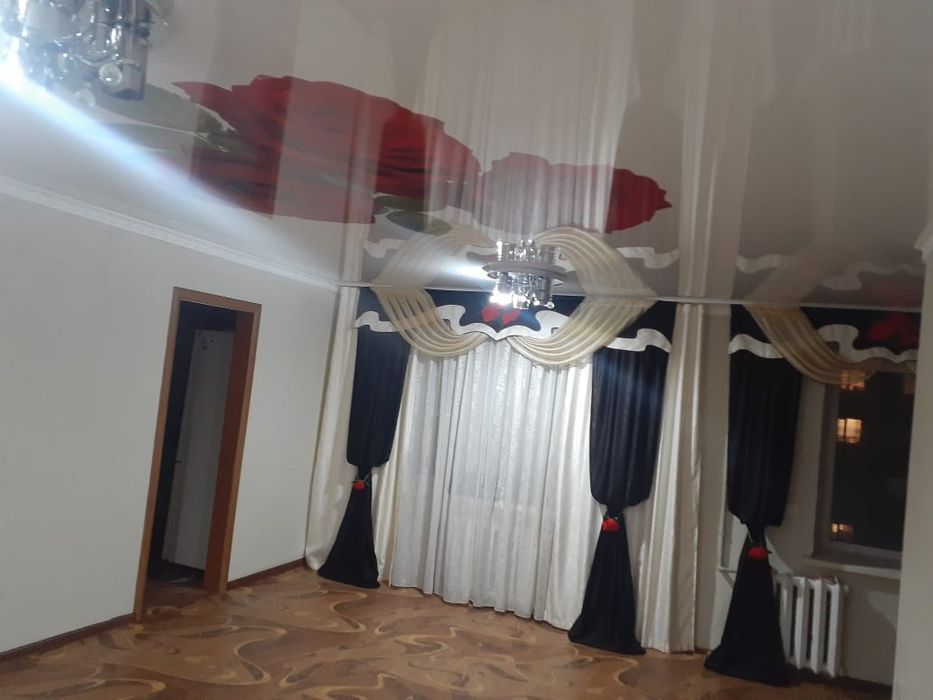 Продам  четырехкомнатную квартиру