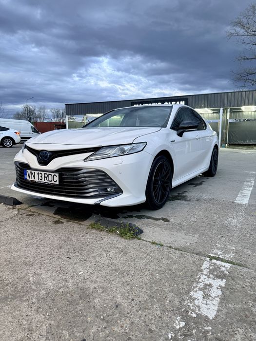 Toyota Camry Dynamic - TVA deductibil