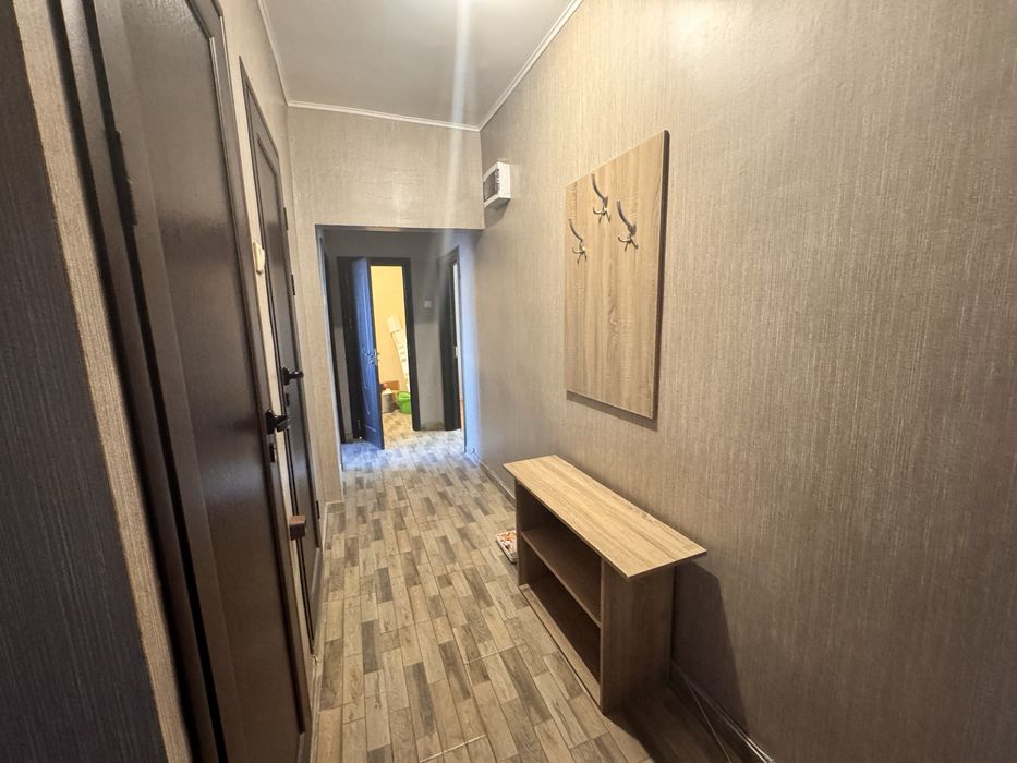 Продава се Двустаен апартамент в Плевен, Сторгозия - 60 кв.м за 1334 €/кв.м - Снимка #1