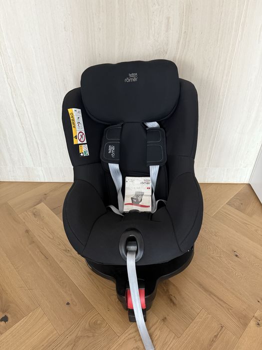 Scaun auto rotativ Britax 3 luni - 4 anu cu baza  isofix inclusa