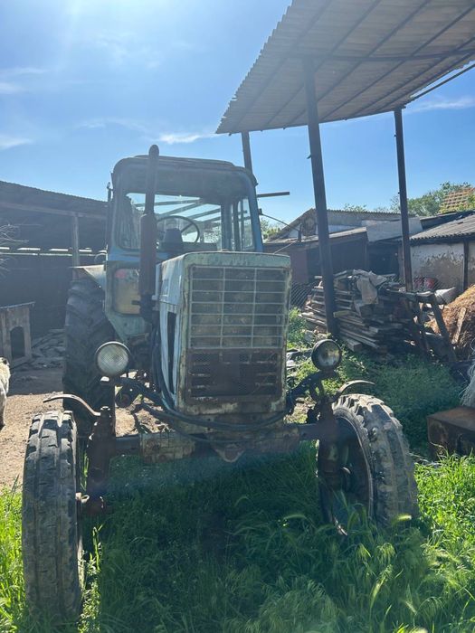 Трактор MTZ 80 в комлекте