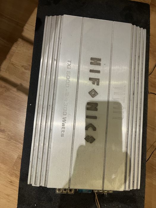 Комплект субуфер и усилвател Hifonics car audio