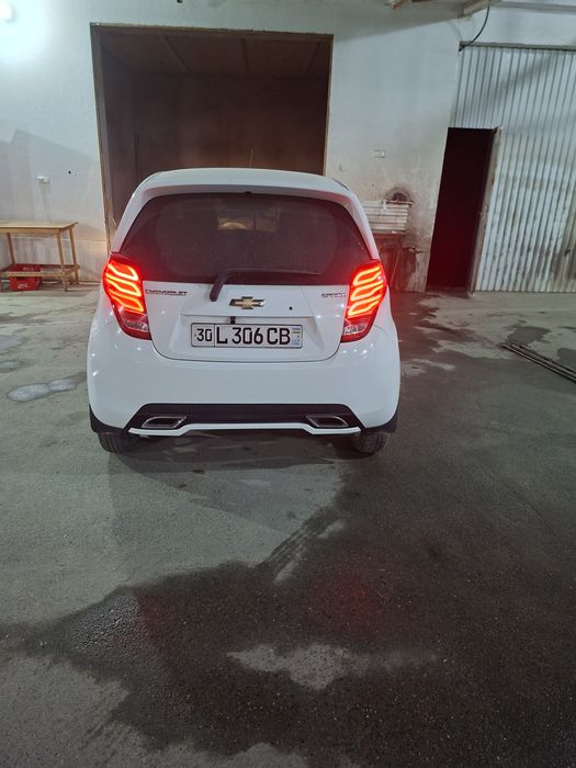 Chevrolet Spark 2017 — 2