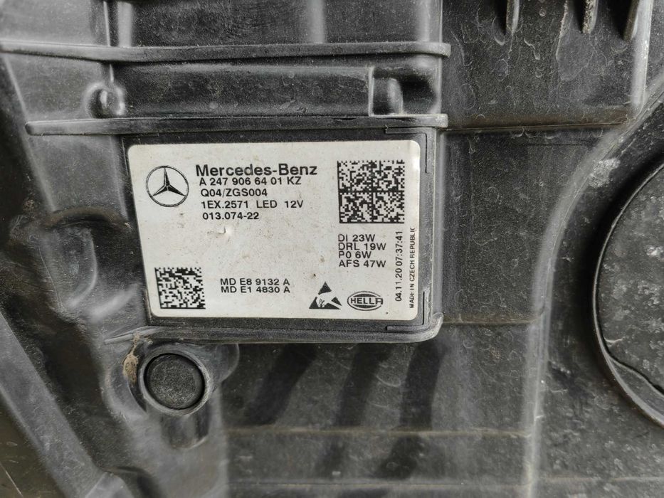 Фар Mercedes GLA W247 LED десен / Фар Мердесея ГЛА W247 Оригинален