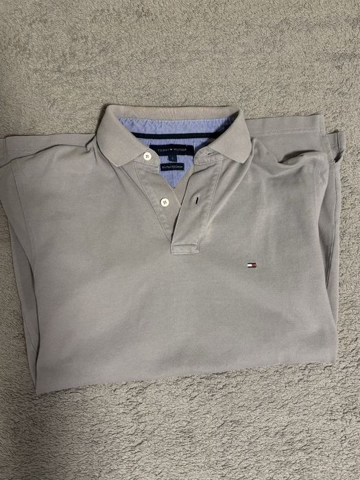 Блуза на Tommy Hilfiger