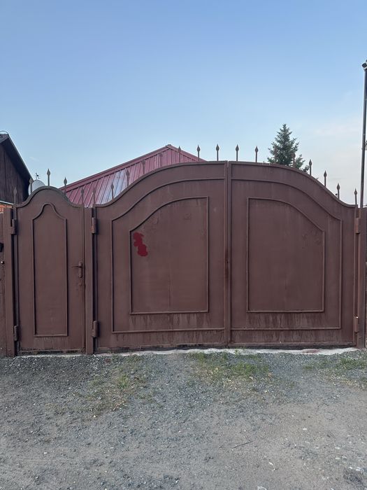Продам ворота с калиткой