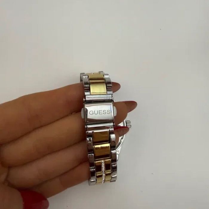 Часовник дамски Guess / Michael Kors