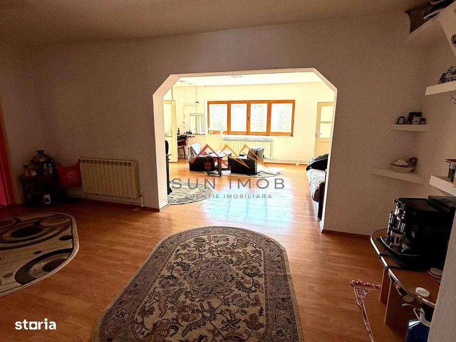 Casă P+1E cu teren generos de 697 mp, zona foarte buna Campina, PH