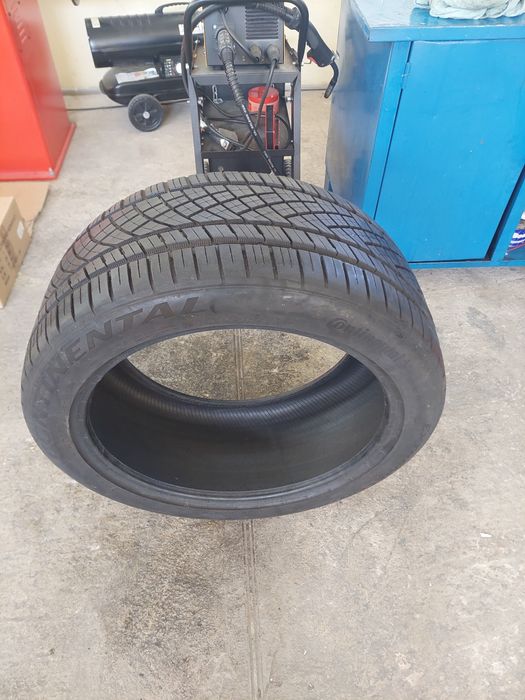 1бр Гума 295 40 21   Continental ExtremeContact