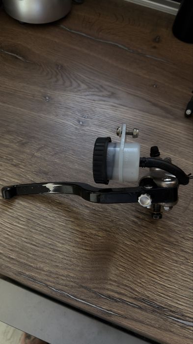 Мотоциклетна спирачна помпа HEL 19x20