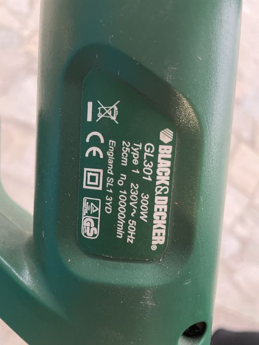 Тример електрически Black and Decker