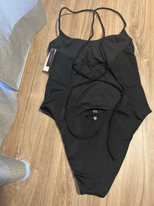 Промо! Victoria’s Secret оригинален цял бански костюм в черен цвят