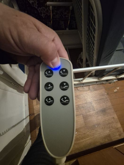 Кровать медицинская