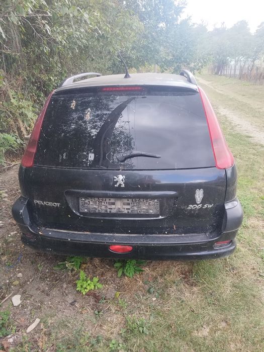 Peugeot 206sw 1.4hdi На Части