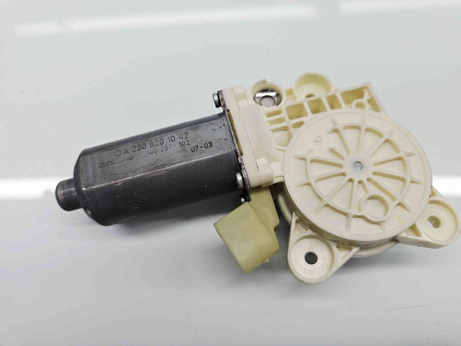 Motoras geam stanga fata Mercedes Clasa CLK (C209) [Fabr 2002-2009] A2