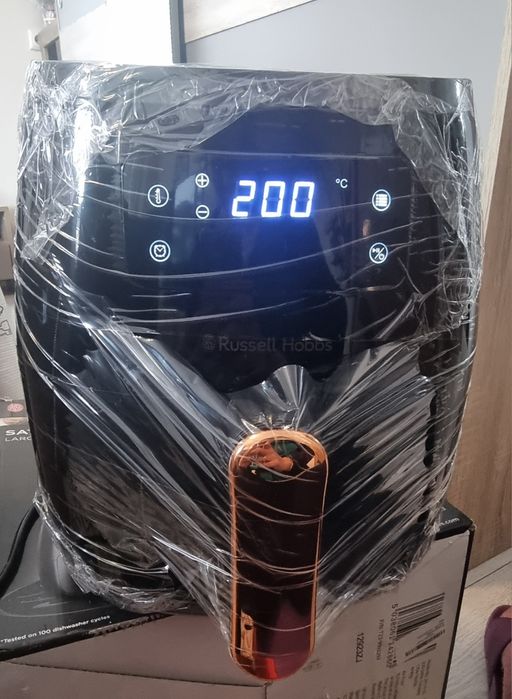 Ейрфраер Rusell Hobbs 1650w