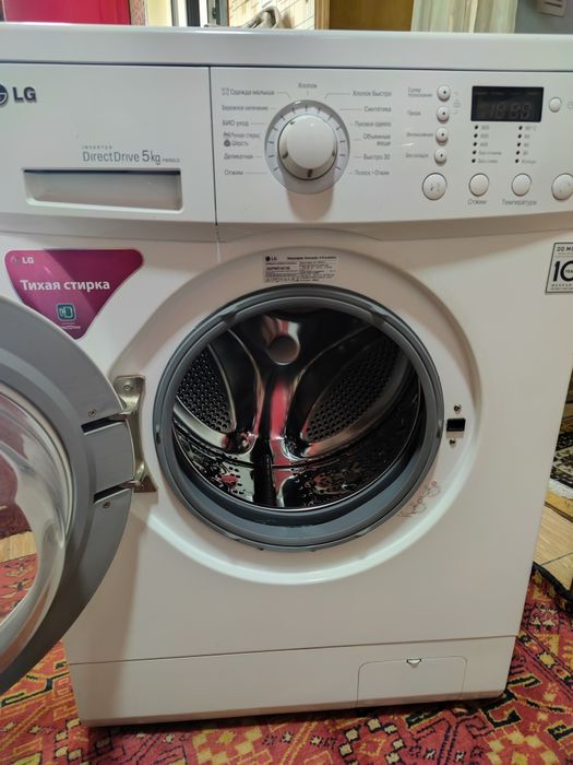 LG инвектор в отличном состоянии